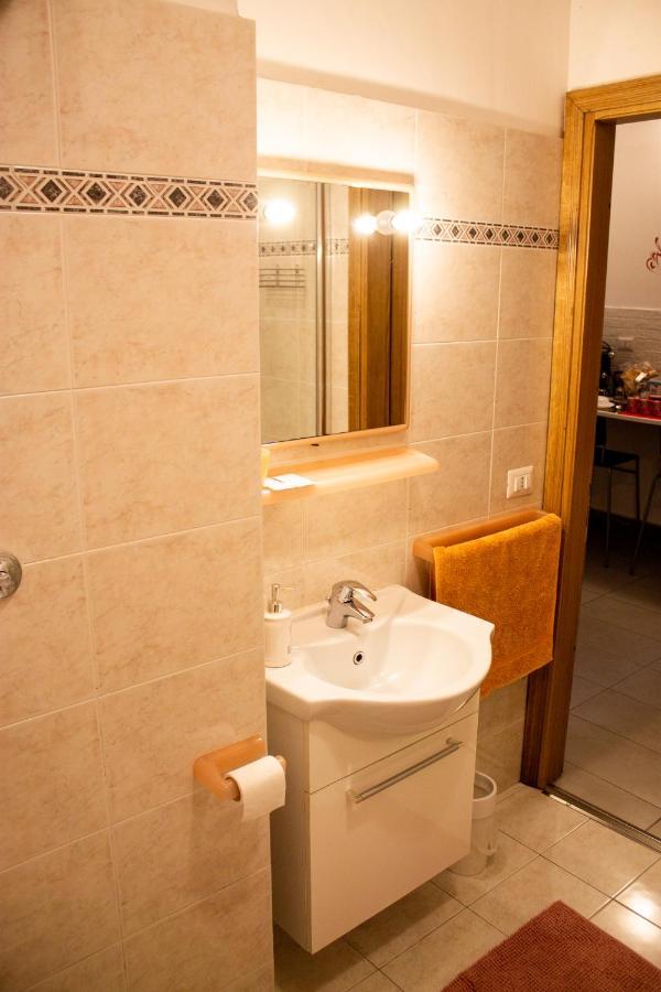Bed And Breakfast La Palanzana Viterbo Exterior photo